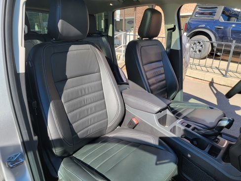 Used 2018 Ford Escape SEL AWD/4WD image 14