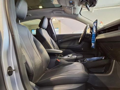 Used 2021 Ford Mustang Mach-E Premium image 29