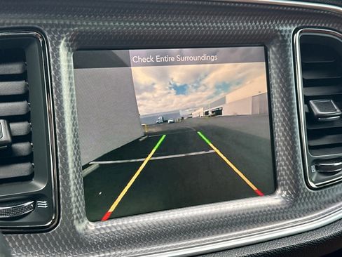 Used 2015 Dodge Challenger SRT Hellcat image 26