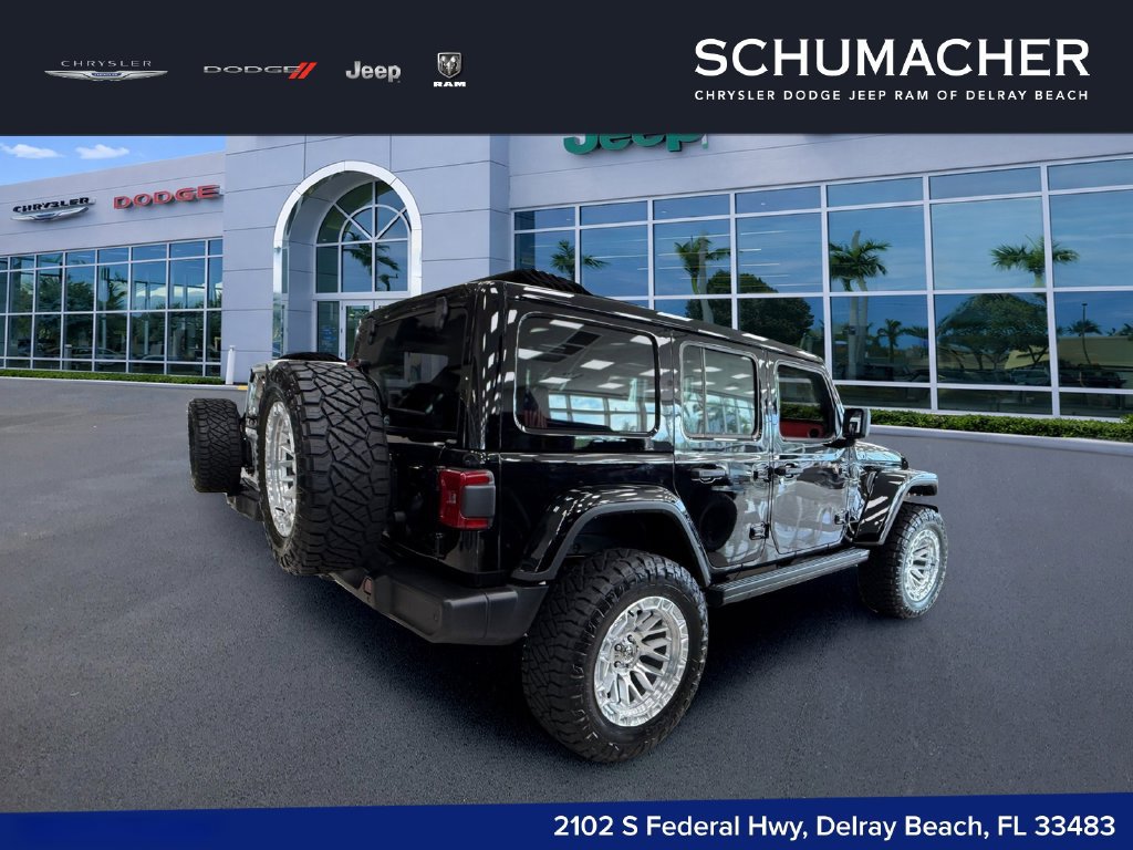 New 2026 Jeep Wrangler Unlimited Sahara AWD/4WD image 6