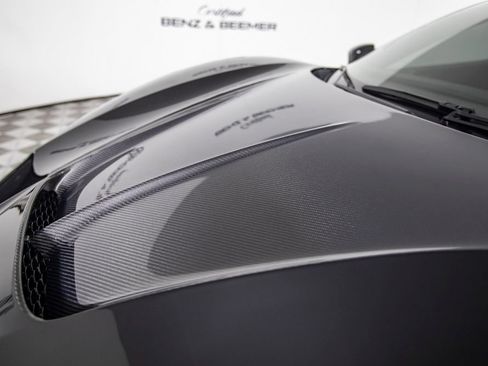 Used 2017 Ferrari 488 GTB RWD image 17