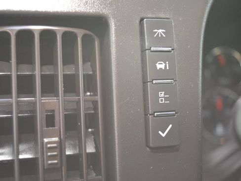 Used 2019 Chevrolet Express 3500 LT w/ LT Preferred Equipment Group image 28