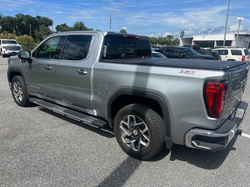 Used 2025 GMC Sierra 1500 SLT w/ SLT Premium Plus Package AWD/4WD image 4