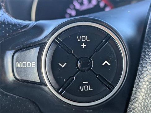 Used 2018 Kia Soul ! FWD image 14