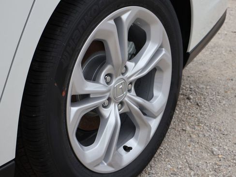 New 2026 Honda Accord LX image 41