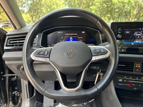 Used 2025 Volkswagen Jetta S FWD image 25