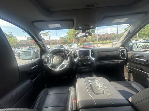 Used 2020 Chevrolet Silverado 1500 LTZ AWD/4WD image 13