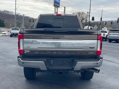 Used 2017 Ford F250 King Ranch w/ King Ranch Ultimate Package image 6