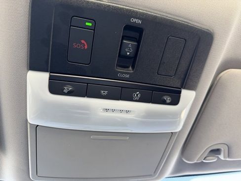 Used 2023 Nissan Altima 2.5 SR w/ SR Premium Package image 26