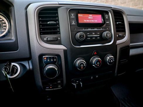 Used 2016 RAM 1500 Express AWD/4WD image 33