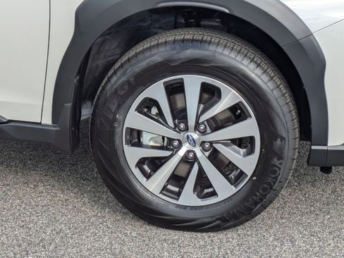 Certified 2025 Subaru Outback Premium image 11