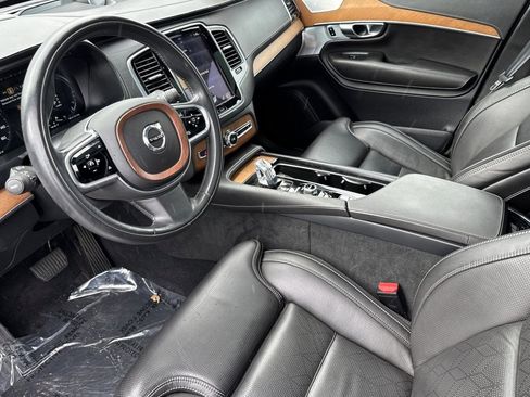 Used 2017 Volvo XC90 T8 Excellence image 4
