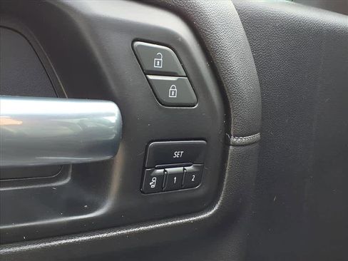 Used 2023 Chevrolet Silverado 2500 High Country w/ Z71 Off-Road Package image 13