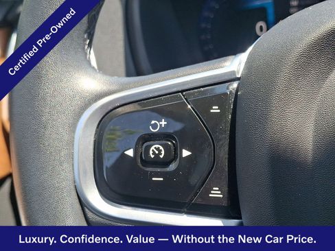 Certified 2023 Volvo XC90 B6 Plus w/ Protection Package Premier AWD/4WD image 22