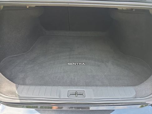Used 2024 Nissan Sentra SV FWD image 29