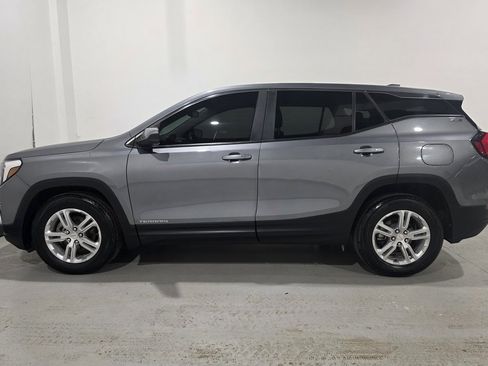 Used 2021 GMC Terrain SLE image 14