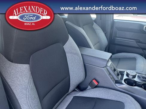 New 2025 Ford Bronco Base Convertible w/ Sasquatch Package image 16