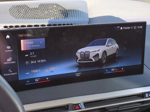 Certified 2023 BMW iX xDrive50 w/ Premium Package image 20