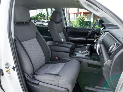 Used 2017 Toyota Tundra SR5 w/ SR5 Upgrade Package image 34