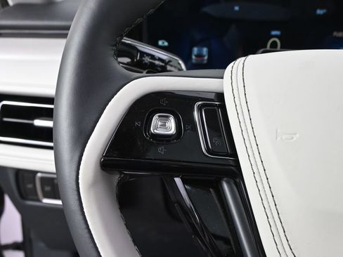 New 2026 Lincoln Aviator Reserve AWD/4WD image 32