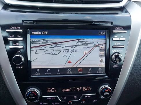 Used 2015 Nissan Murano Platinum w/ Platinum Technology Package AWD/4WD image 23