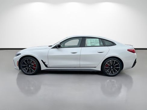 New 2026 BMW 430i w/ M Sport Package RWD image 6