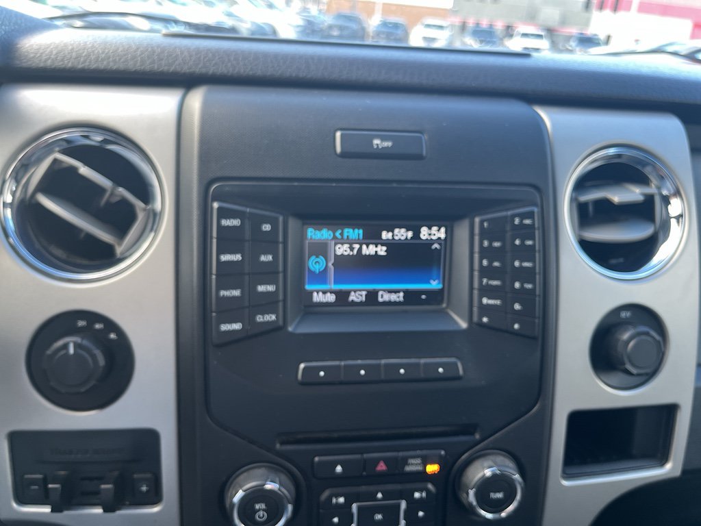 Used 2014 Ford F150 XLT w/ Equipment Group 302A Luxury AWD/4WD image 13