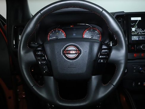 Certified 2025 Nissan Frontier PRO-4X w/ Pro Premium Package AWD/4WD image 24