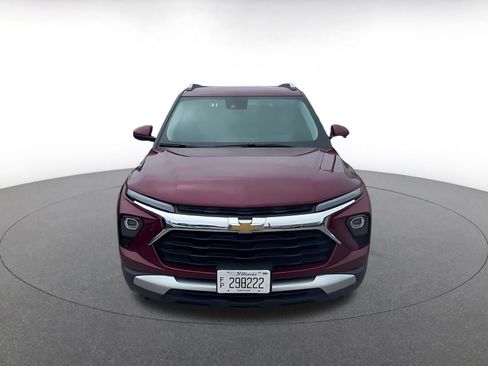 Used 2025 Chevrolet TrailBlazer LT FWD image 4