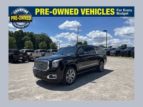Used 2018 GMC Yukon XL Denali AWD/4WD image 1