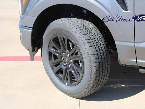 New 2025 Ford F150 Platinum w/ FX4 Off-Road Package image 5