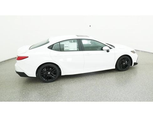Used 2025 Toyota Camry SE w/ Multimedia Upgrade Package FWD image 13