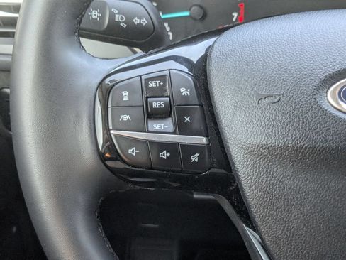 Used 2022 Ford Escape SEL AWD/4WD image 17