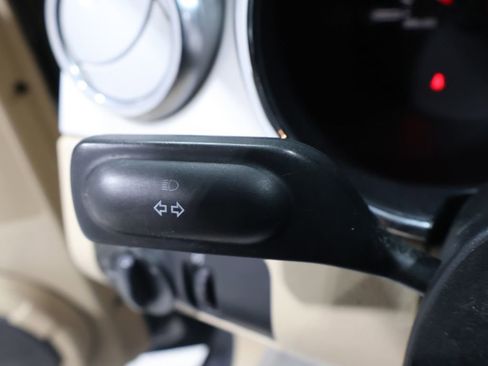 Used 2009 Ford Mustang Coupe image 27