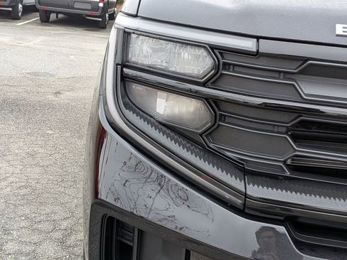 New 2025 Ford Expedition Max Active image 11