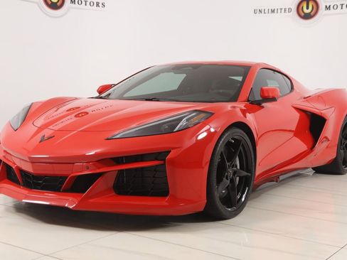 Used 2024 Chevrolet Corvette E-Ray w/ ZER Performance Package image 5