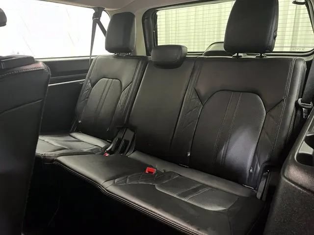 Used 2018 Ford Expedition Max Platinum AWD/4WD image 25