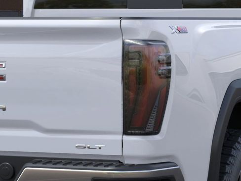 New 2026 GMC Sierra 2500 SLT w/ Texas SLT Premium Package image 11