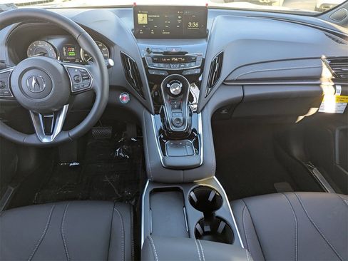 New 2026 Acura RDX SH-AWD image 18