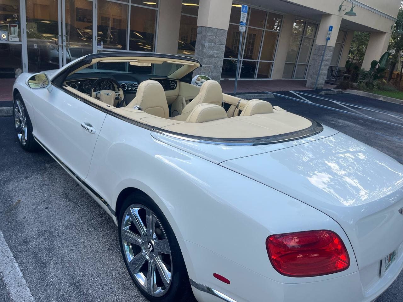 Used 2012 Bentley Continental GT AWD/4WD image 20