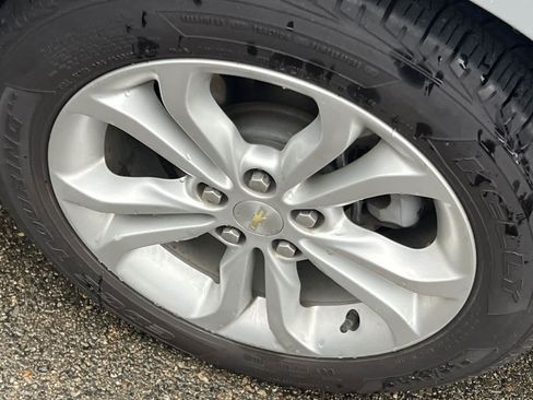 Used 2019 Chevrolet Cruze LS w/ LS Convenience Package image 17