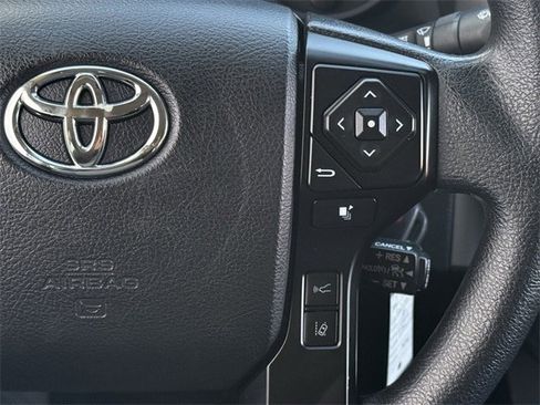 Used 2022 Toyota Tacoma SR w/ SR Convenience Package image 15