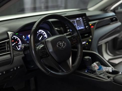 Used 2024 Toyota Camry SE w/ Cold Weather Package AWD/4WD image 12