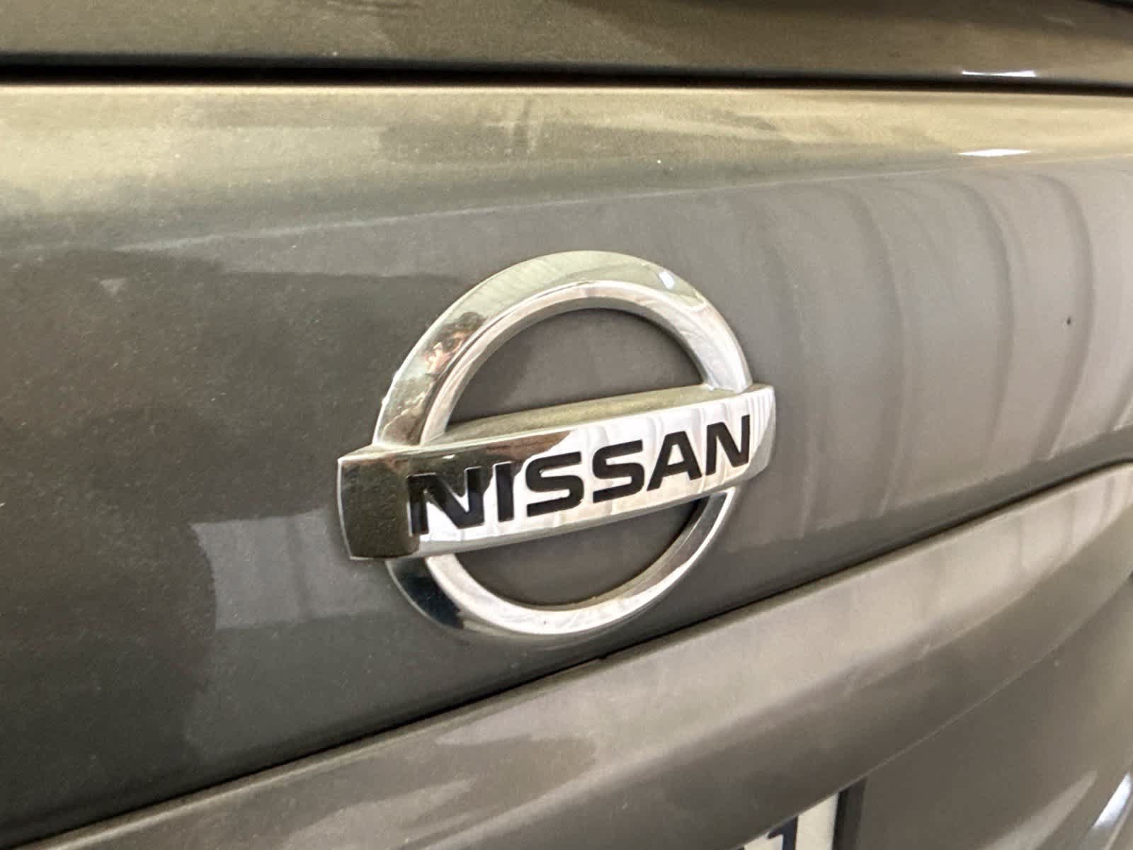 Used 2018 Nissan Murano SV FWD image 12