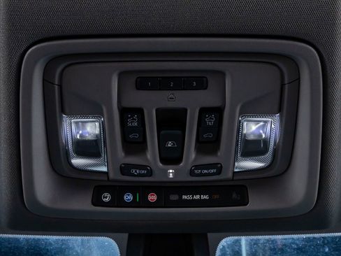 Used 2020 Chevrolet Silverado 1500 RST w/ All-Star Edition AWD/4WD image 26