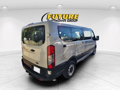 Used 2023 Ford Transit 350 XL image 3