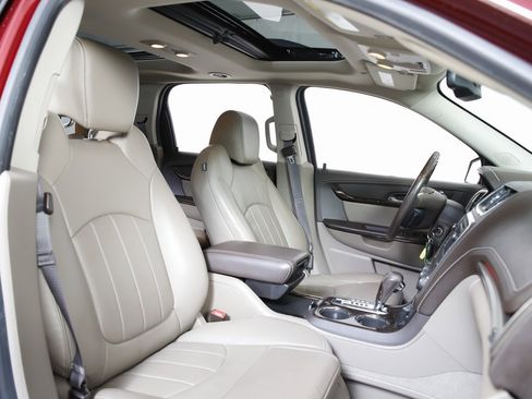 Used 2016 GMC Acadia Denali image 8