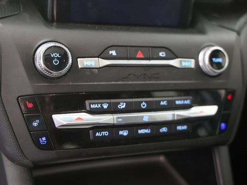 Used 2020 Ford Explorer ST w/ ST Street Pack image 5