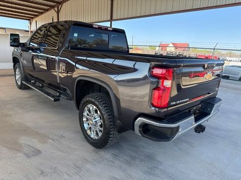 Used 2024 Chevrolet Silverado 2500 LTZ w/ LTZ Premium Texas Edition AWD/4WD image 6
