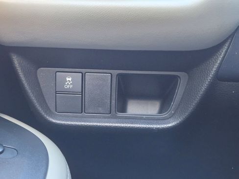 Used 2023 Honda HR-V LX image 27